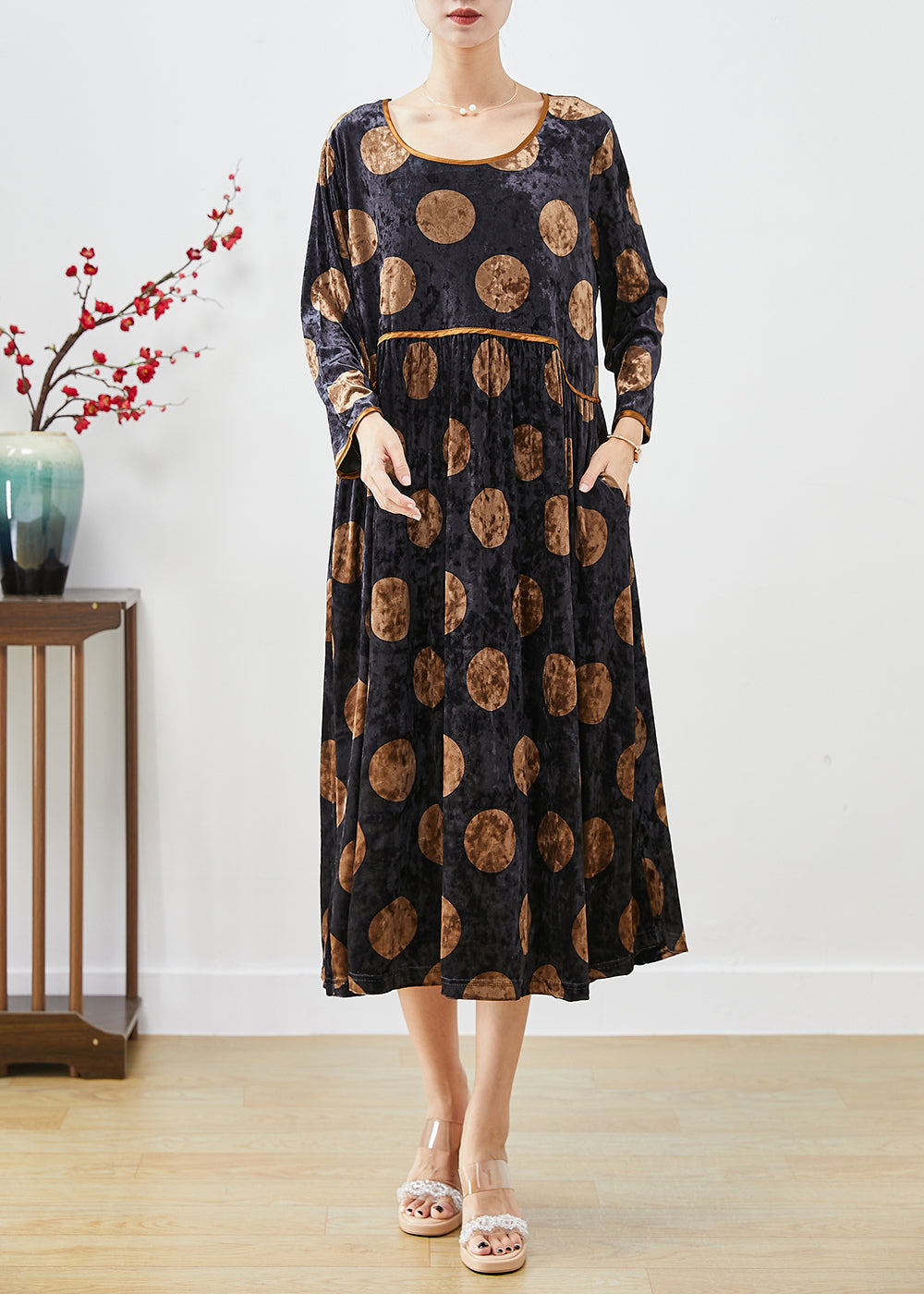 Beautiful Black Oversized Print Silk Velour Long Dress Fall