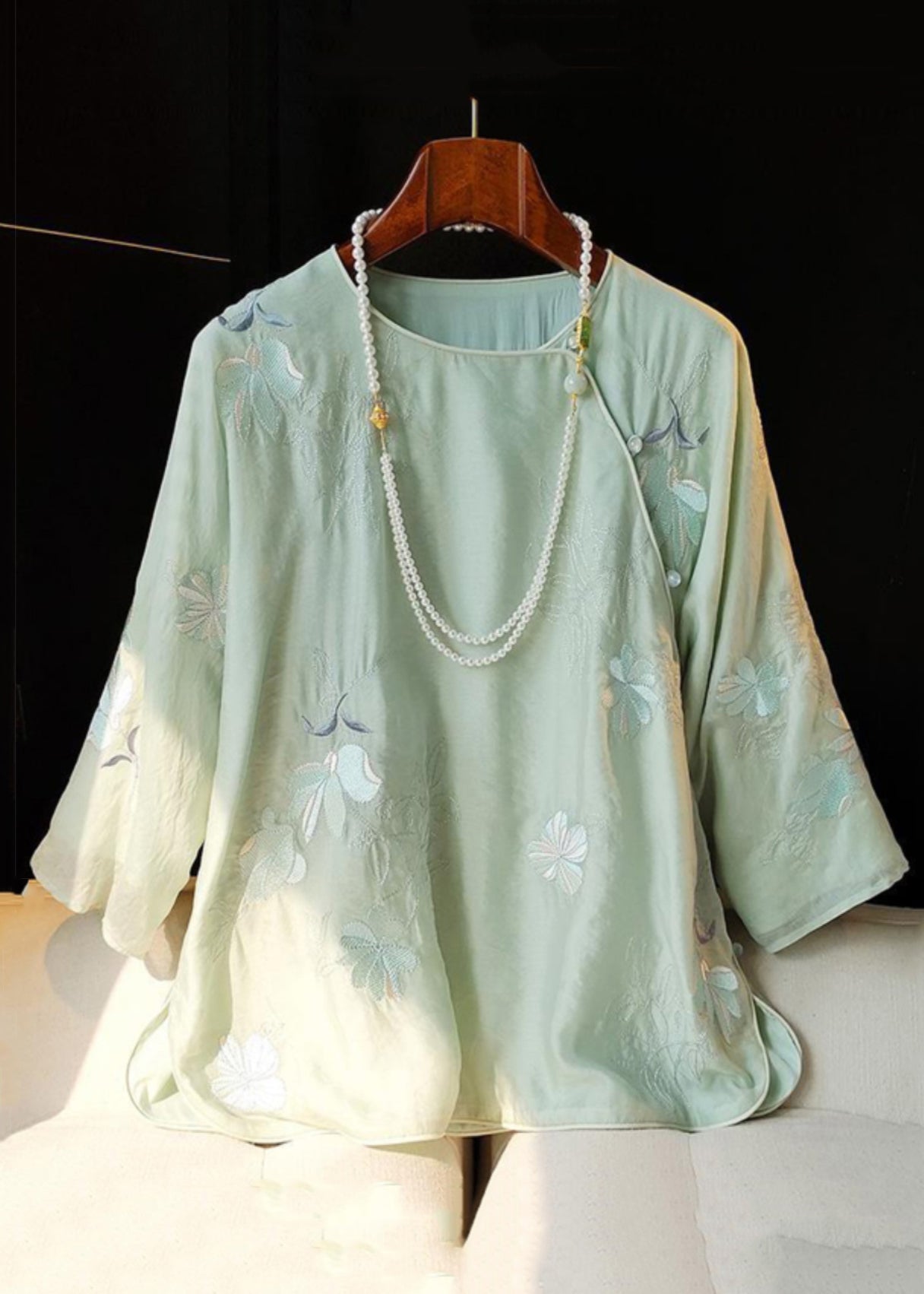 Chic Green Embroidered Side Open Linen Shirt Bracelet Sleeve