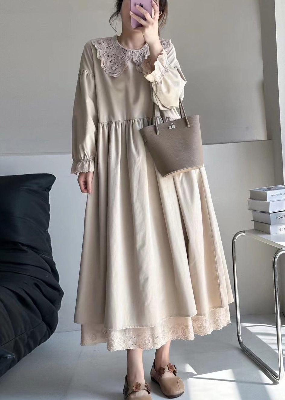 Elegant Beige Wrinkled Lace Patchwork Cotton Dress Spring