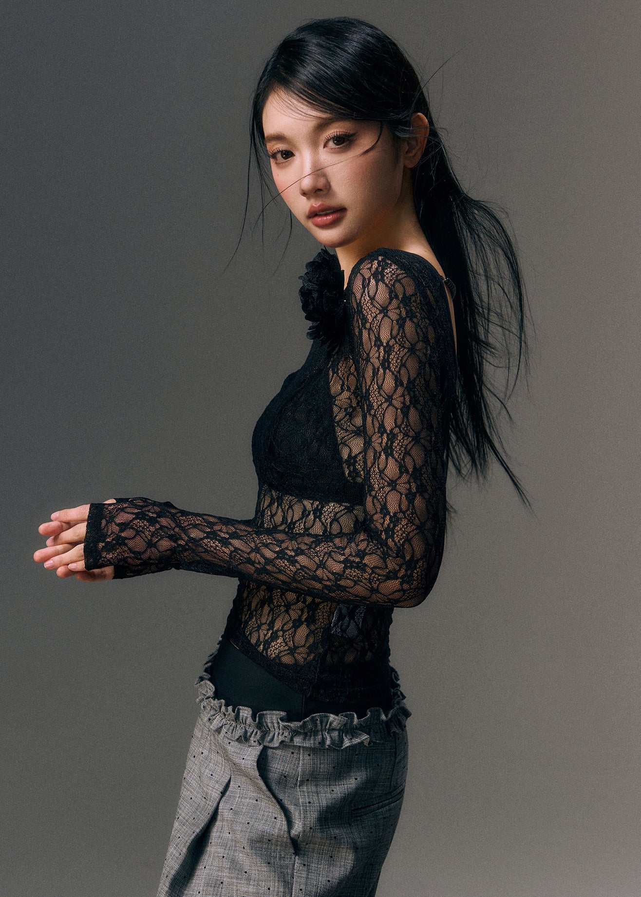 Trendy Sexy Black Bead Chain Linked Lace Top Fall