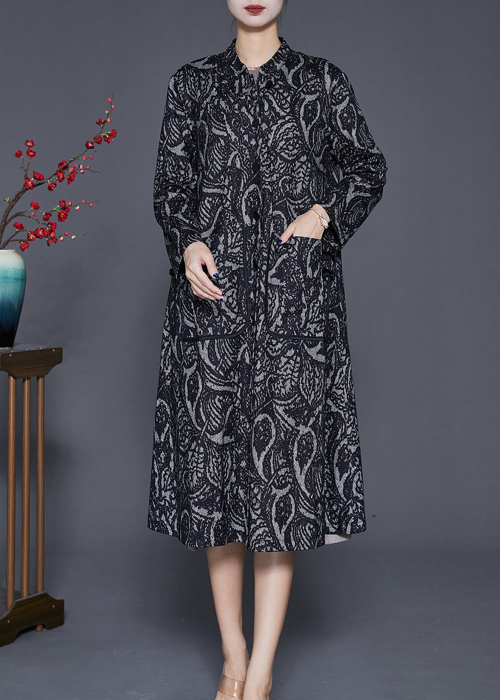 Women Black Oversized Print Cotton Trench Coats Fall