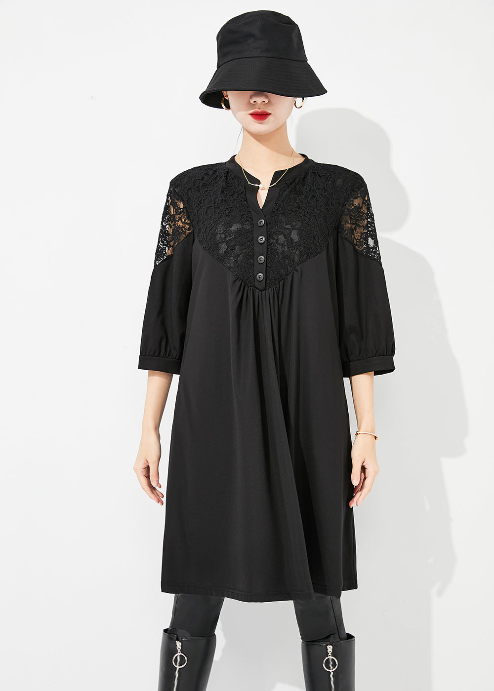 Art Black Lace Patchwork Hollow Out Robe en coton en froissé Malf manche