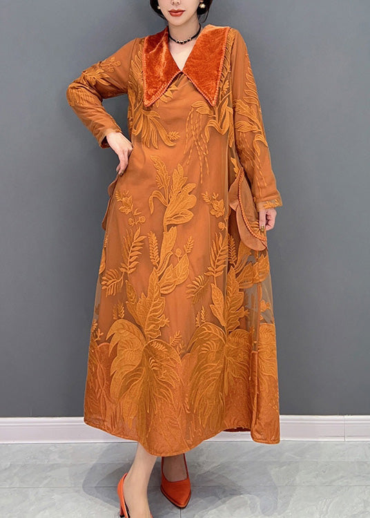 Beau col de marin orange brodé et robe de tulle épaisse hiver