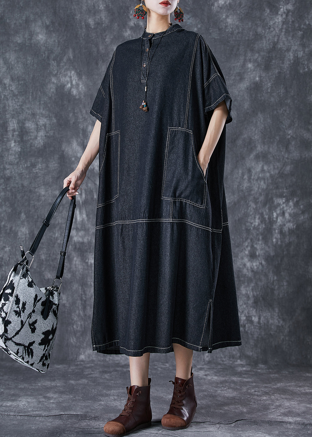 Robes de vacances en denim noir stand pochets de col