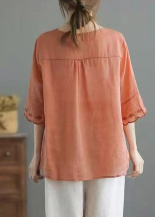 Boutique orange v cou de la chemise en lin brodé