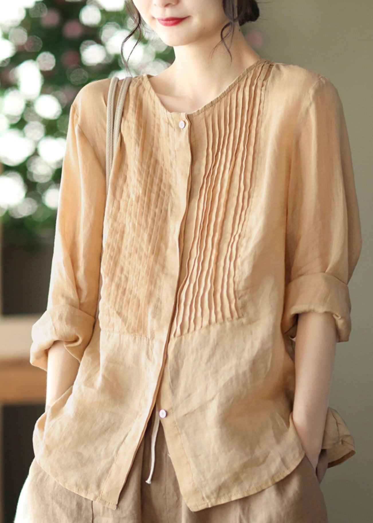 Champagne Color Linn Shirt Tops Bouton ridé à manches longues