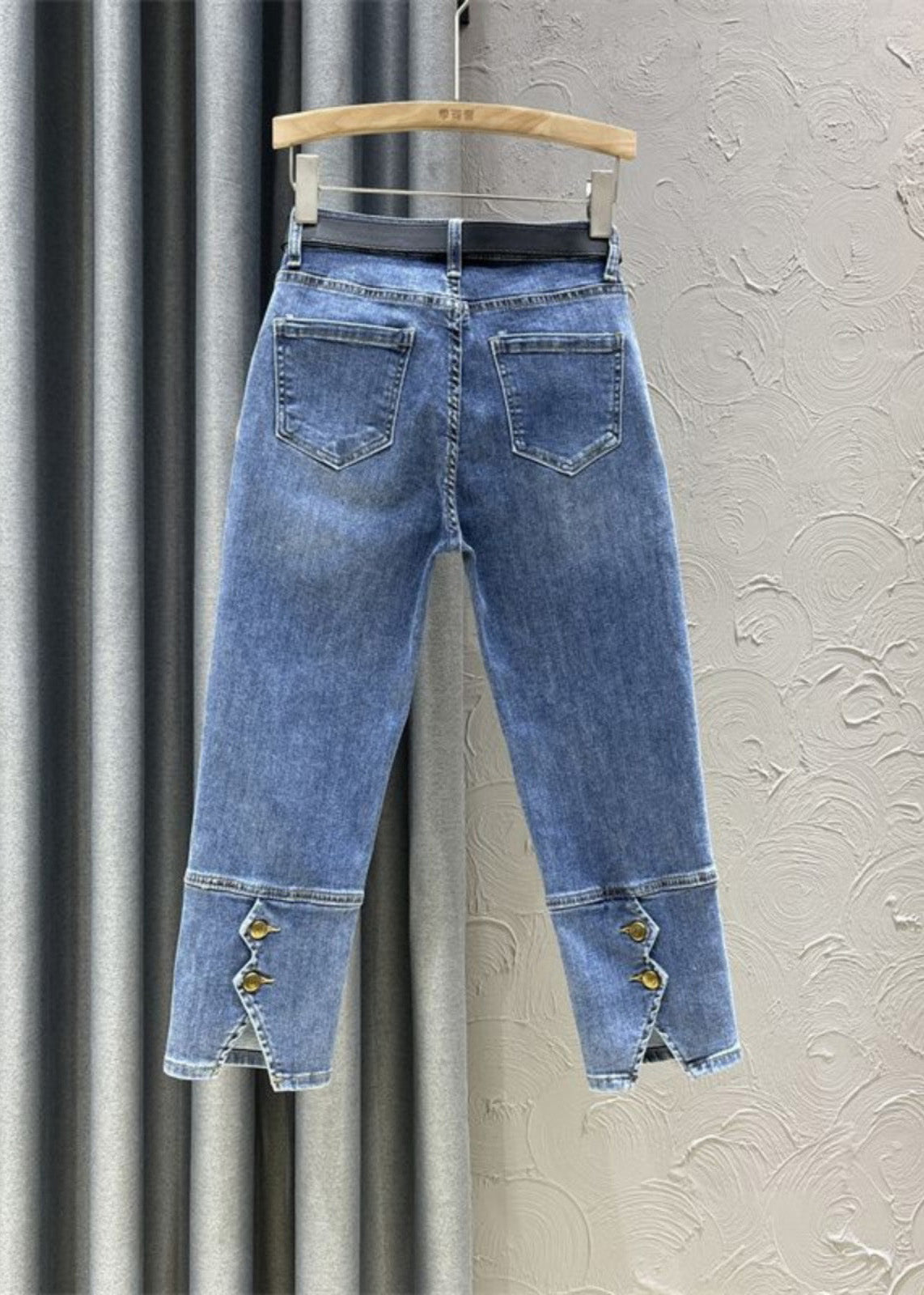 Bricolage de denim bleu haut de taille