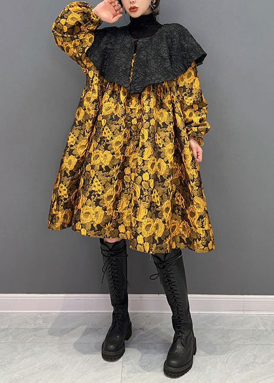 Conception d'origine jaune realoir collier jacquard robes en soie printemps