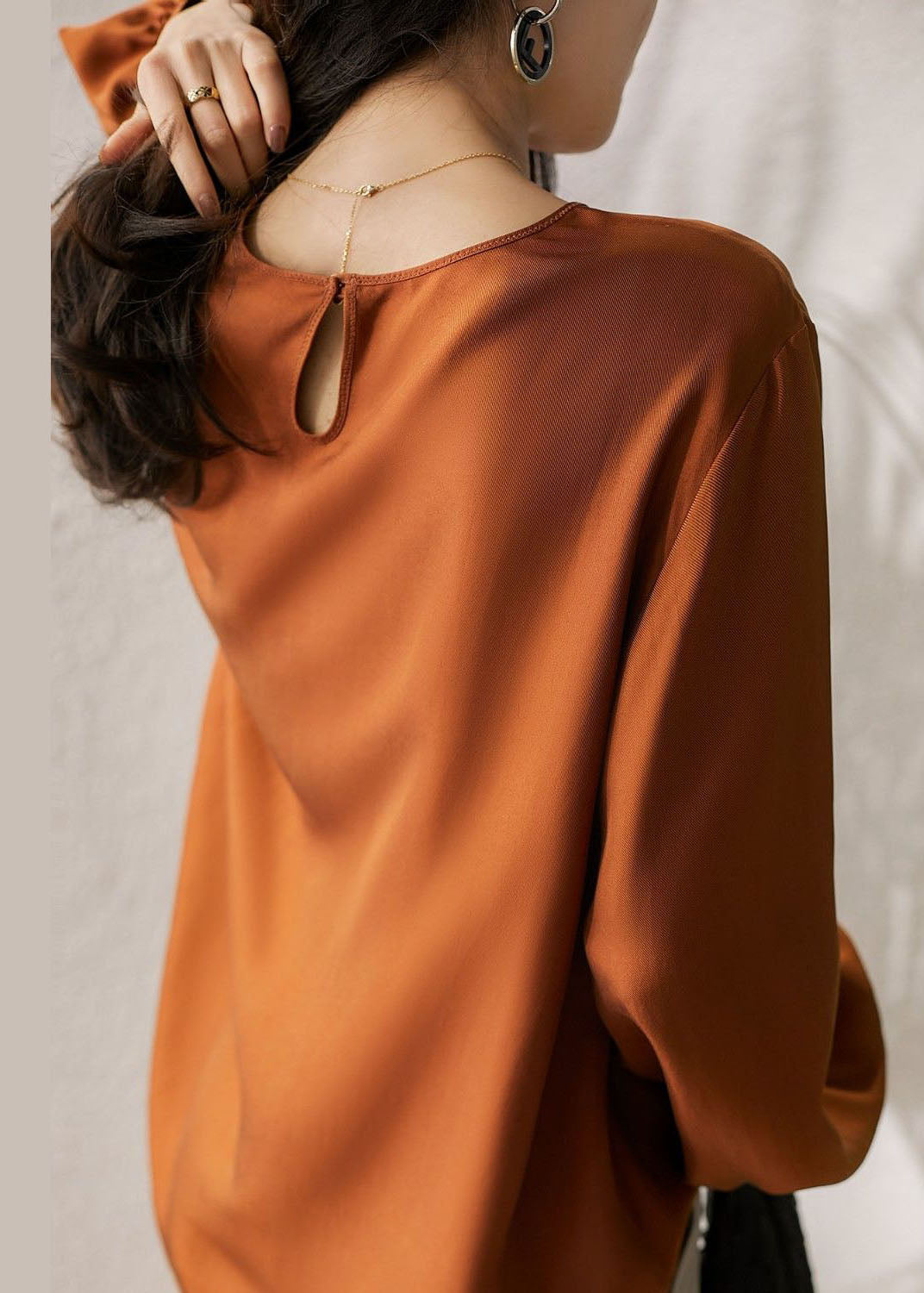 Taille plus caramel O-Neck Draping Draping Fine Silk Top Spring