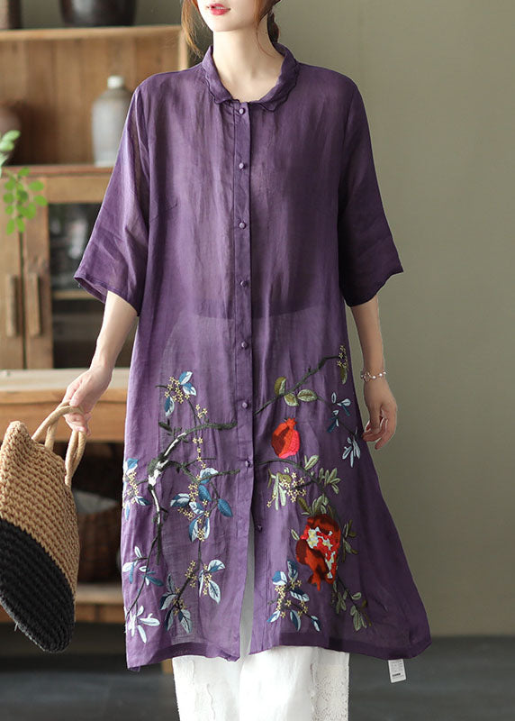 Bouton violet de taille plus chemise d'automne brodée