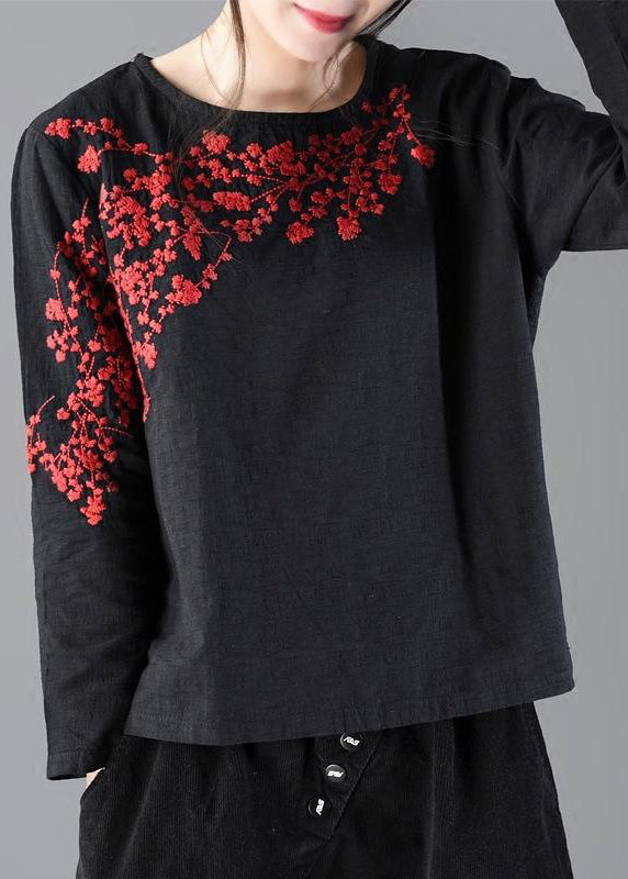 Spring Round Neck Plum Blossom Embroidery T-Shirt