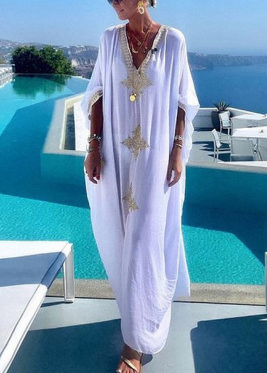 Déclaration Broidered Beach Vacation White Long Robe