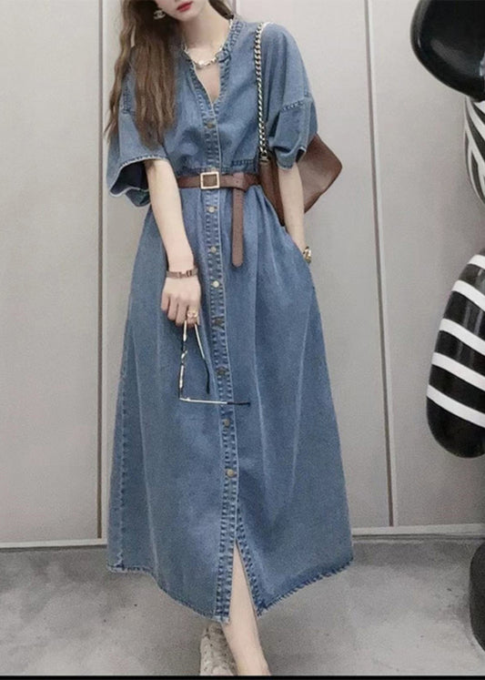 Bouton de patchwork Blue V Blue Unique Bouton Denim Robe longue manche courte