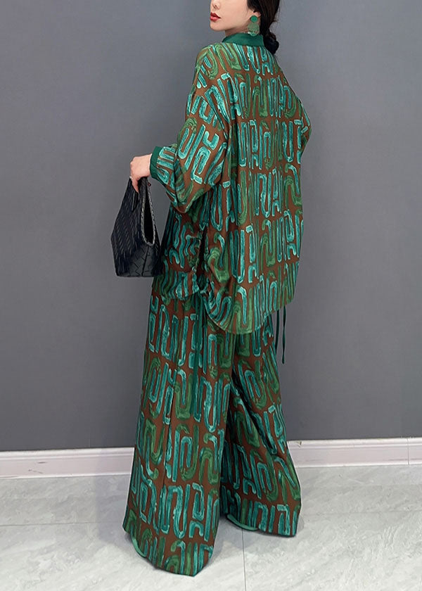 Femmes Green Print surdimensionné Side Open Open Silk Two Piece Set Printemps